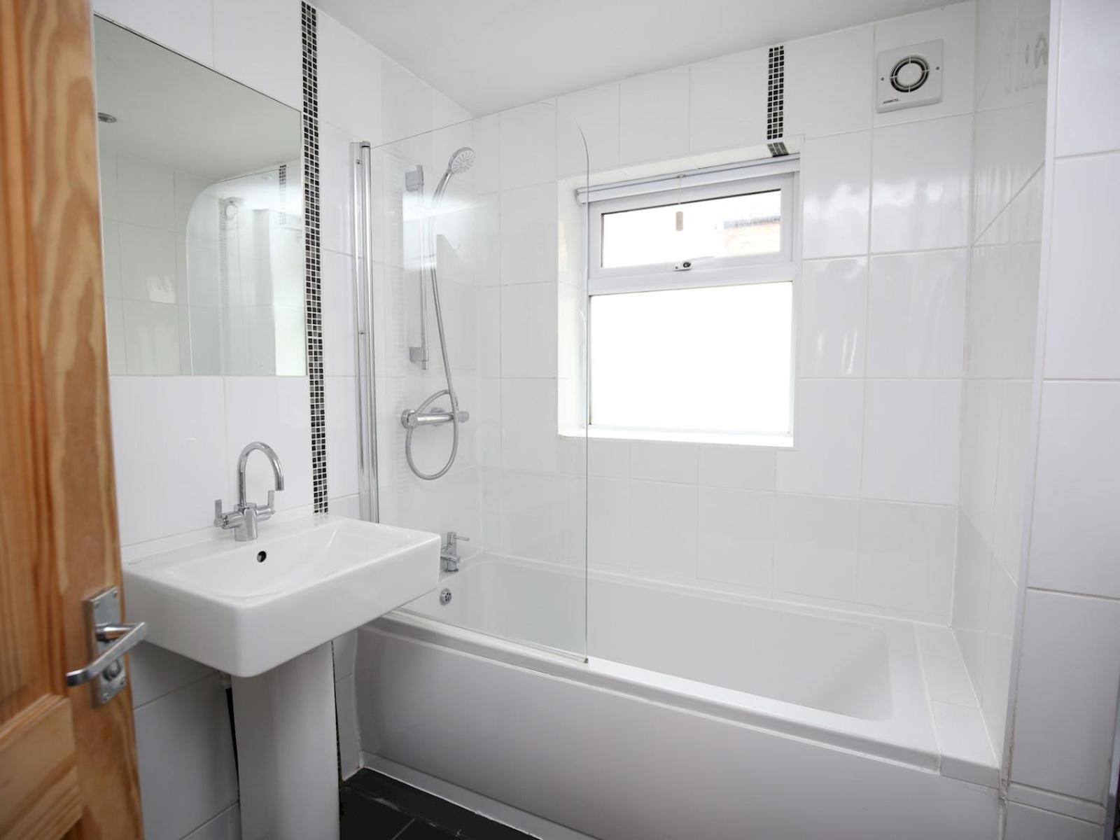 Sunny Victorian 2Br Townhouse Oxford Pass The Keys 빌라 외부 사진