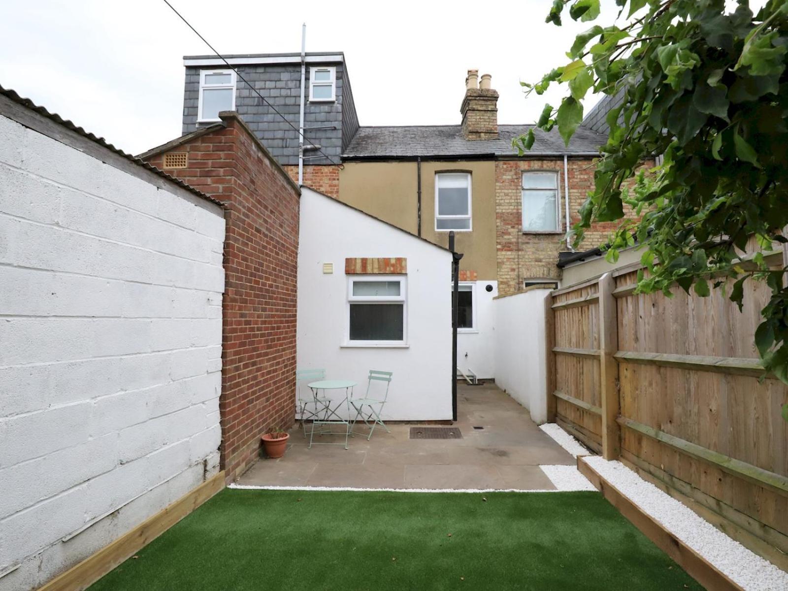 Sunny Victorian 2Br Townhouse Oxford Pass The Keys 빌라 외부 사진