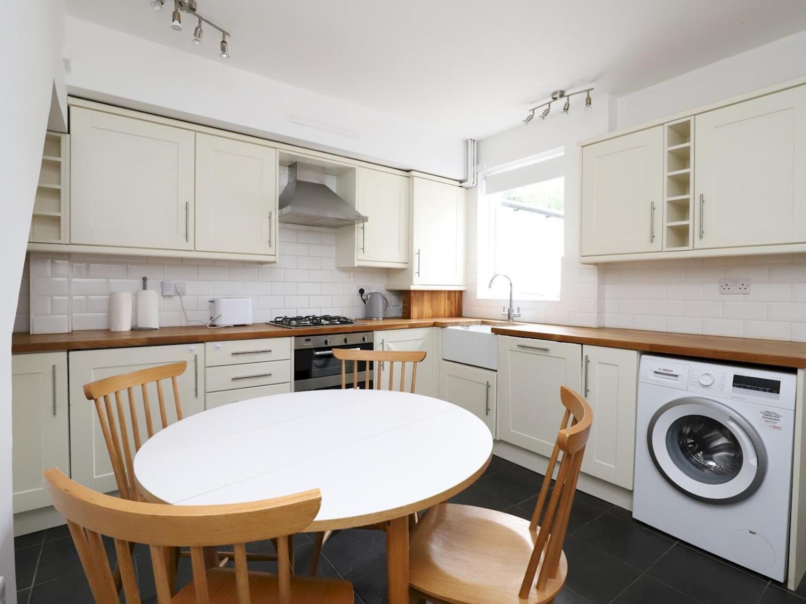 Sunny Victorian 2Br Townhouse Oxford Pass The Keys 빌라 외부 사진