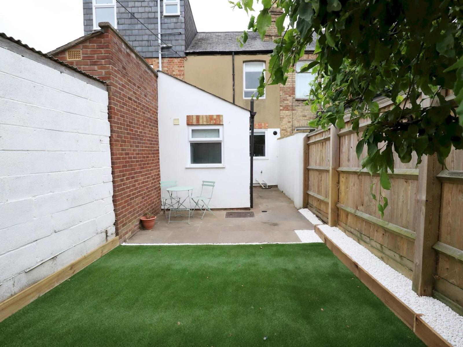 Sunny Victorian 2Br Townhouse Oxford Pass The Keys 빌라 외부 사진