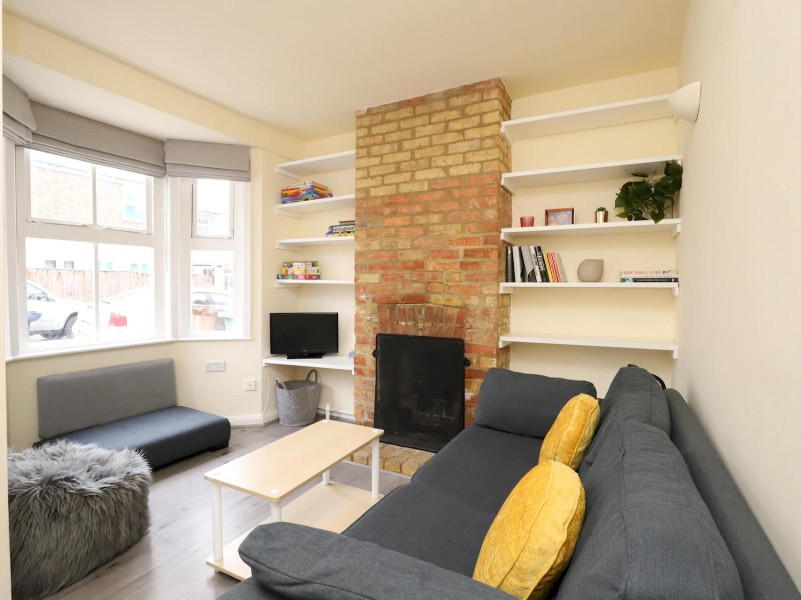 Sunny Victorian 2Br Townhouse Oxford Pass The Keys 빌라 외부 사진